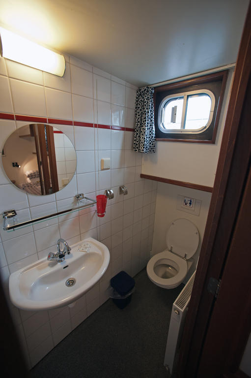 Hotelboot Sarah Ámsterdam Habitación foto